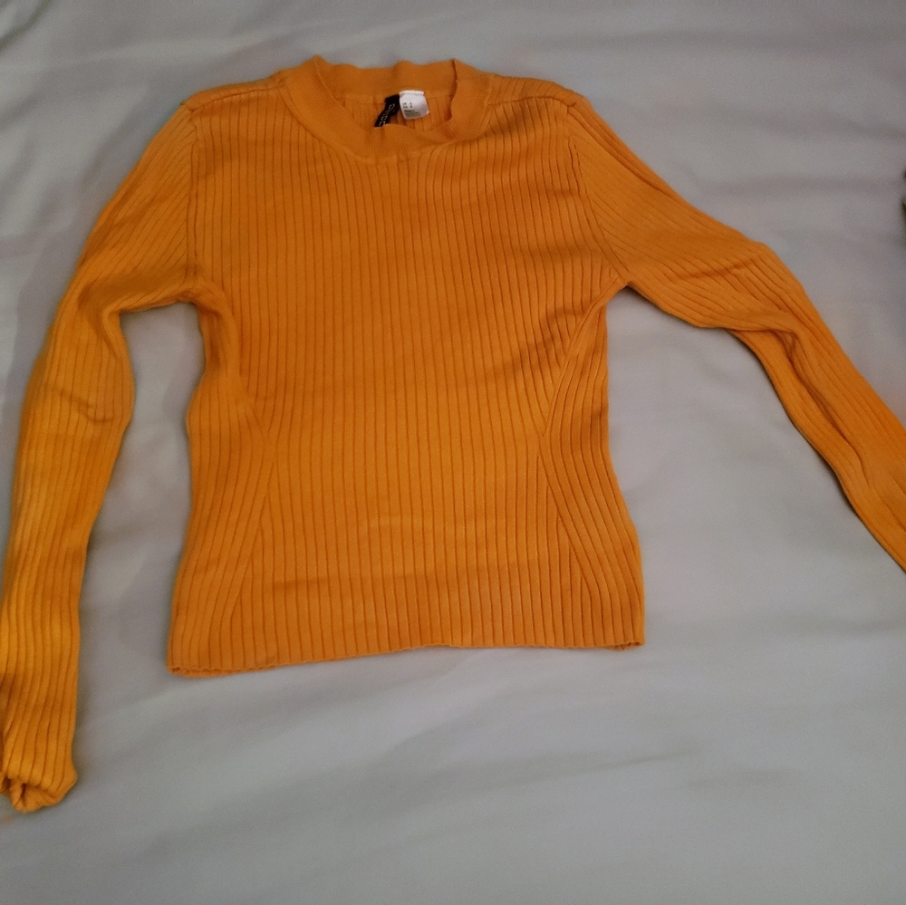 Mustard yellow sweater